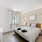 Charmante Maison 2 Avec Cour Et Jardin 別荘 *