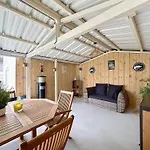 別荘 Charmante Maison 2 Avec Cour Et Jardin *