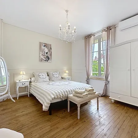 Charmante Maison 2 Avec Cour Et Jardin 別荘